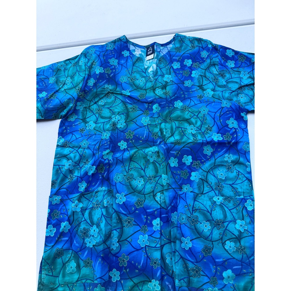 Barco Uniforms Blue Teal Floral Scrub Top V-Neck Cotton 51492 XS NWT